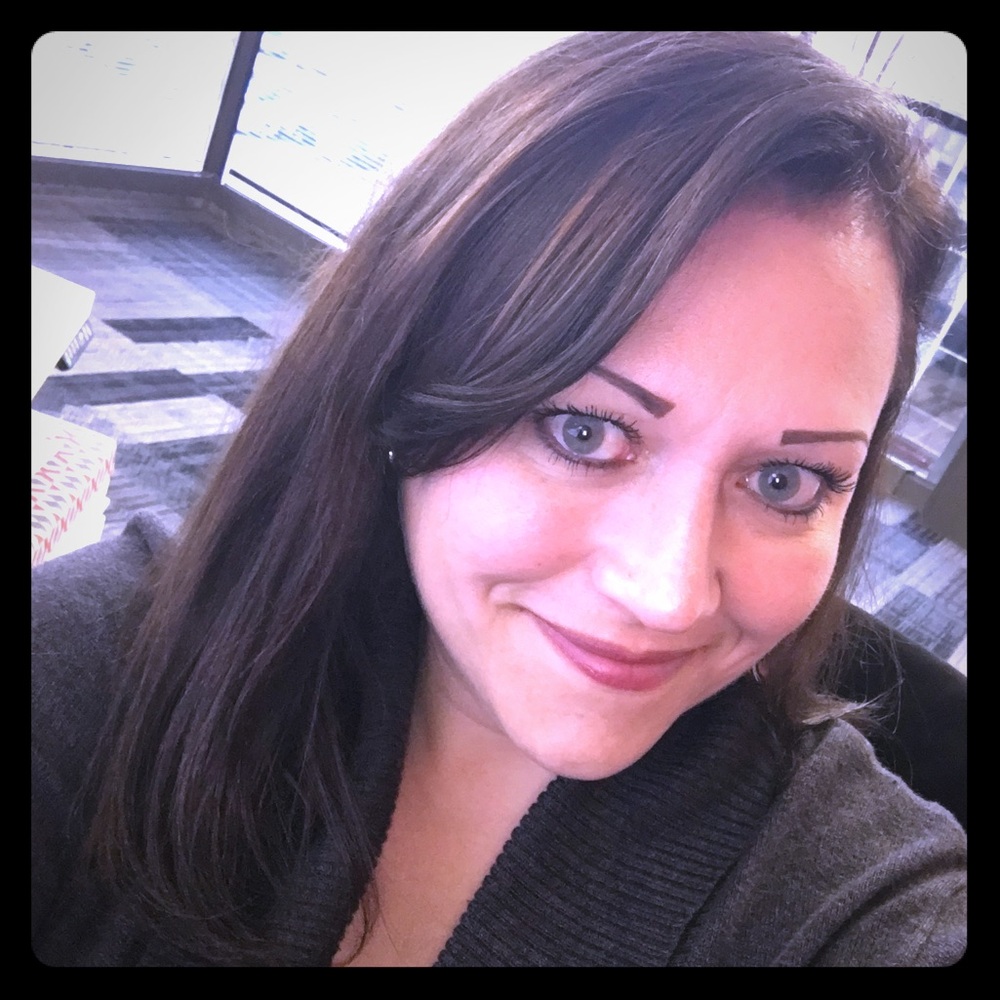 Meet your Posher, Kassandra